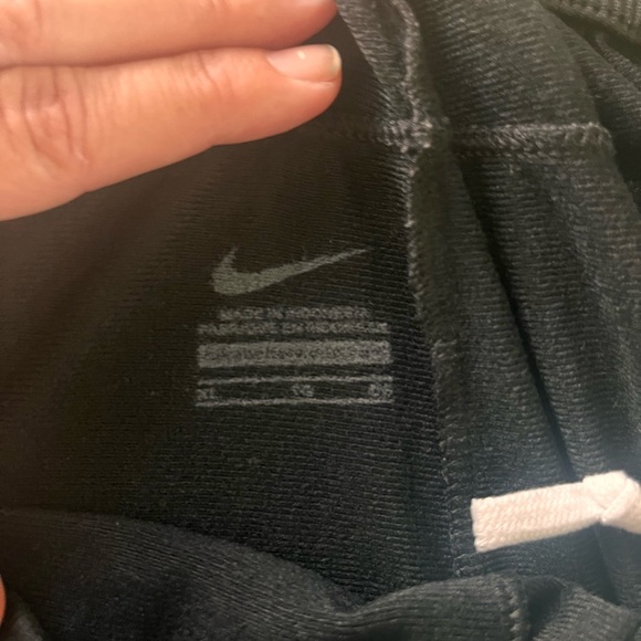 Nike pants - Picture 8 of 11